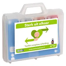 Sterk uit elkaar_ toolkit complexe scheiding (Expertisecentrum William Schrikker_ Spelpartners) 1_1742830449.jpg